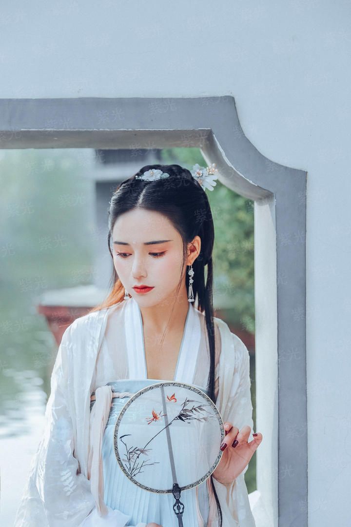 杀出集中营